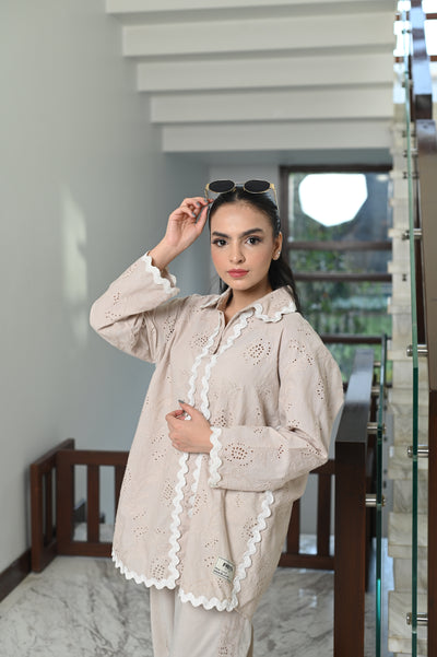 Beige Scallop Set