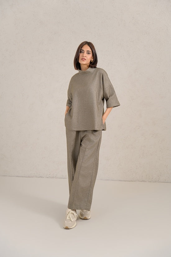 Ash Mock-Neck Minimal Set